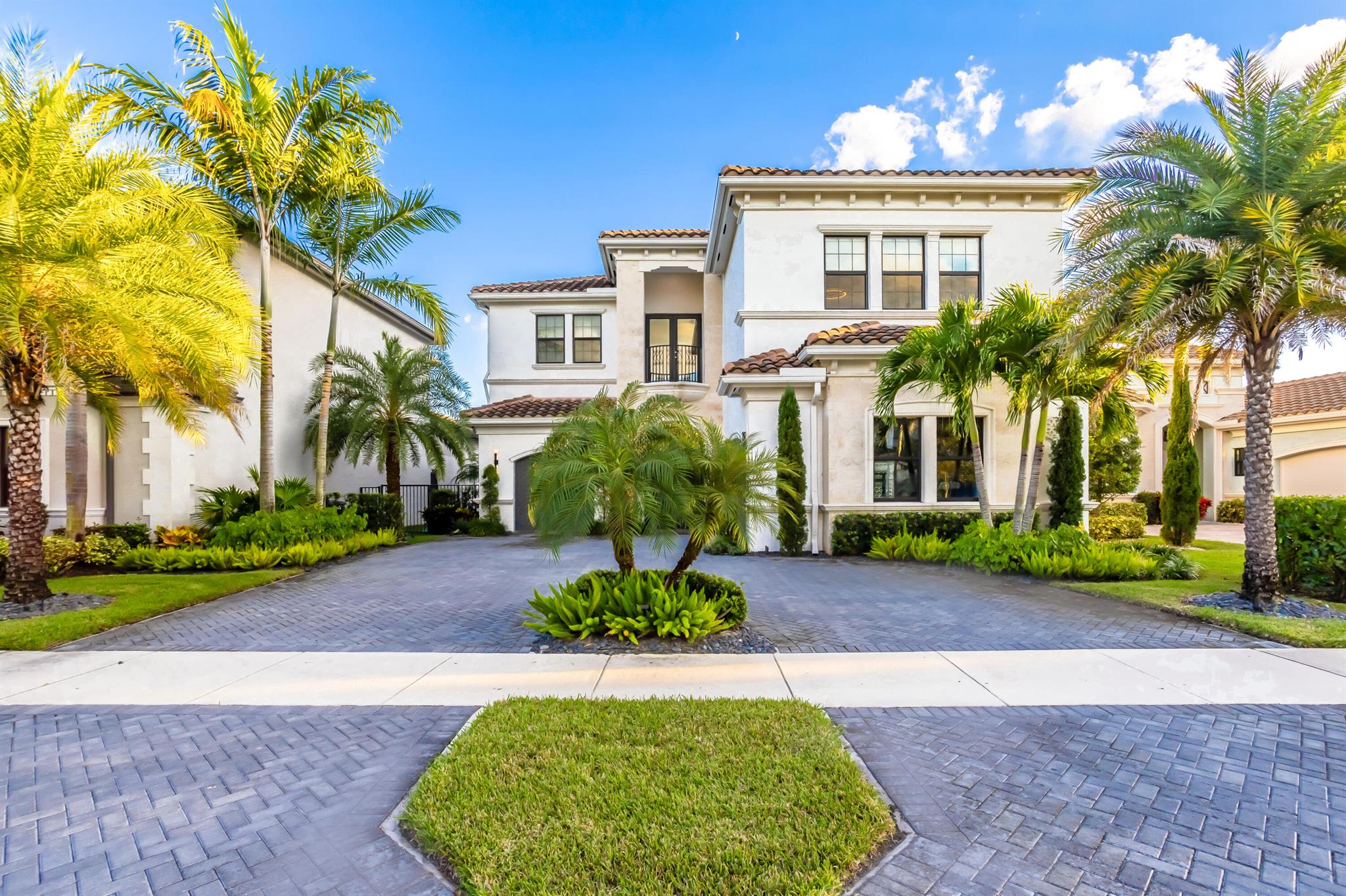 Seven Bridges - Residential