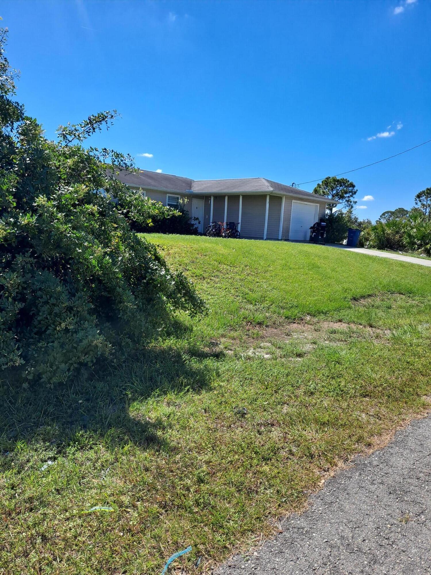 LEHIGH ACRES UNIT 7 - Land