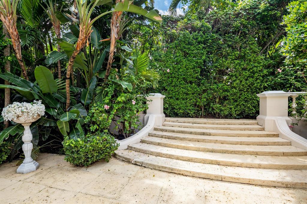 Palm Beach - Residential