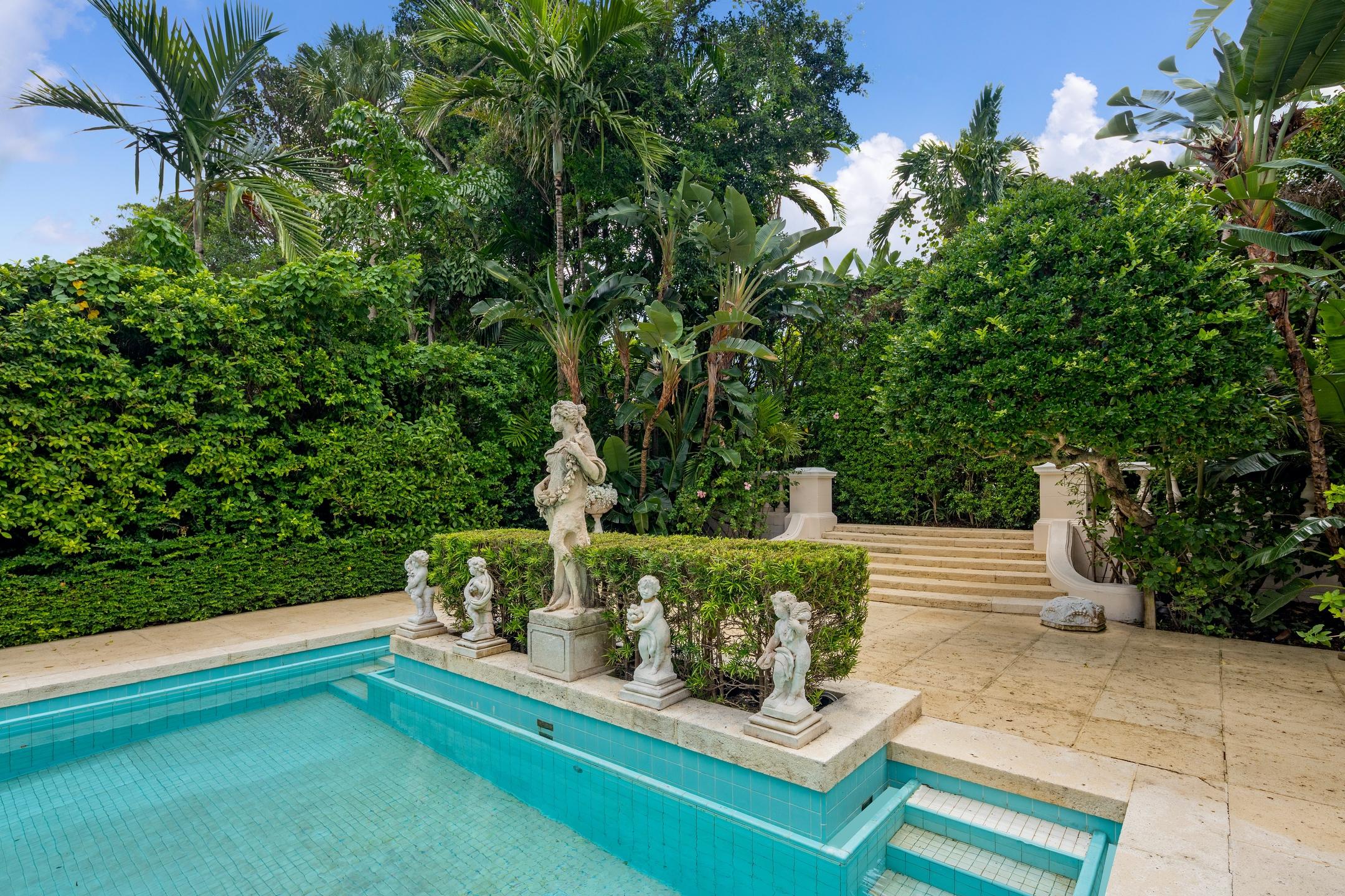 Palm Beach - Residential