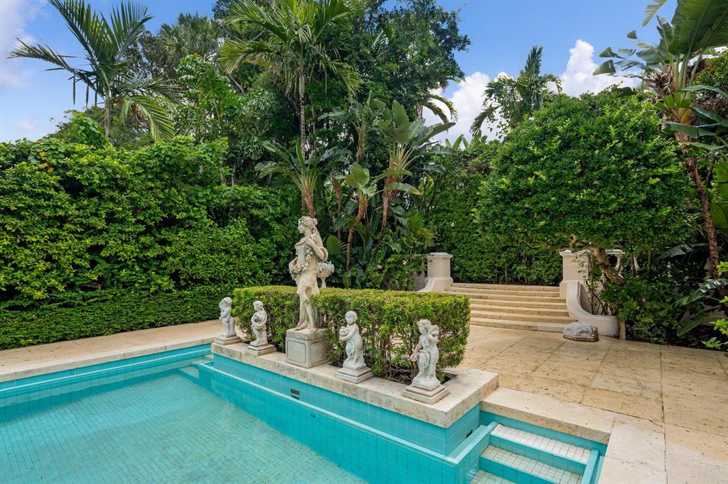 Palm Beach - Residential