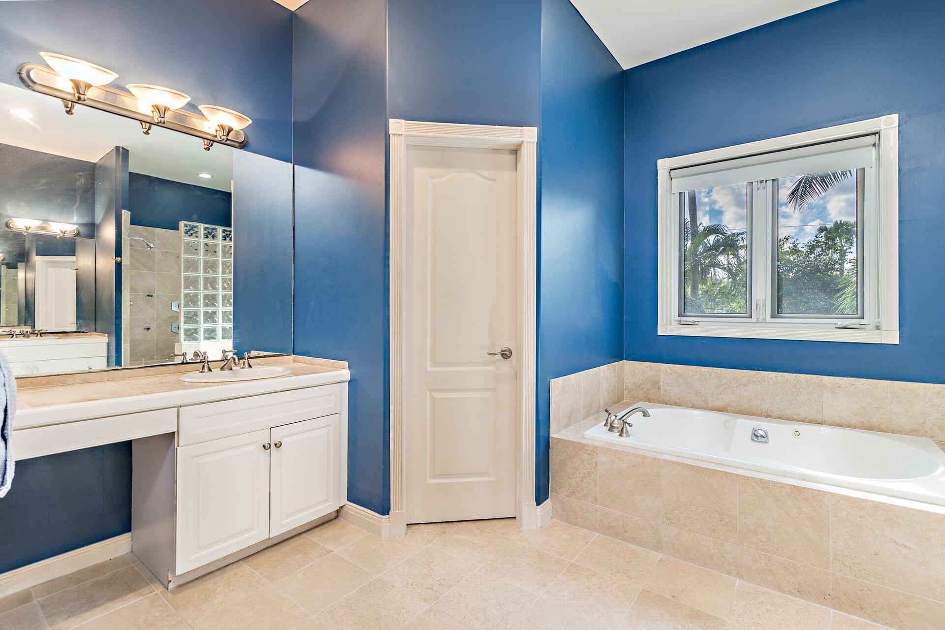 LAFAYETTE PARK - Land