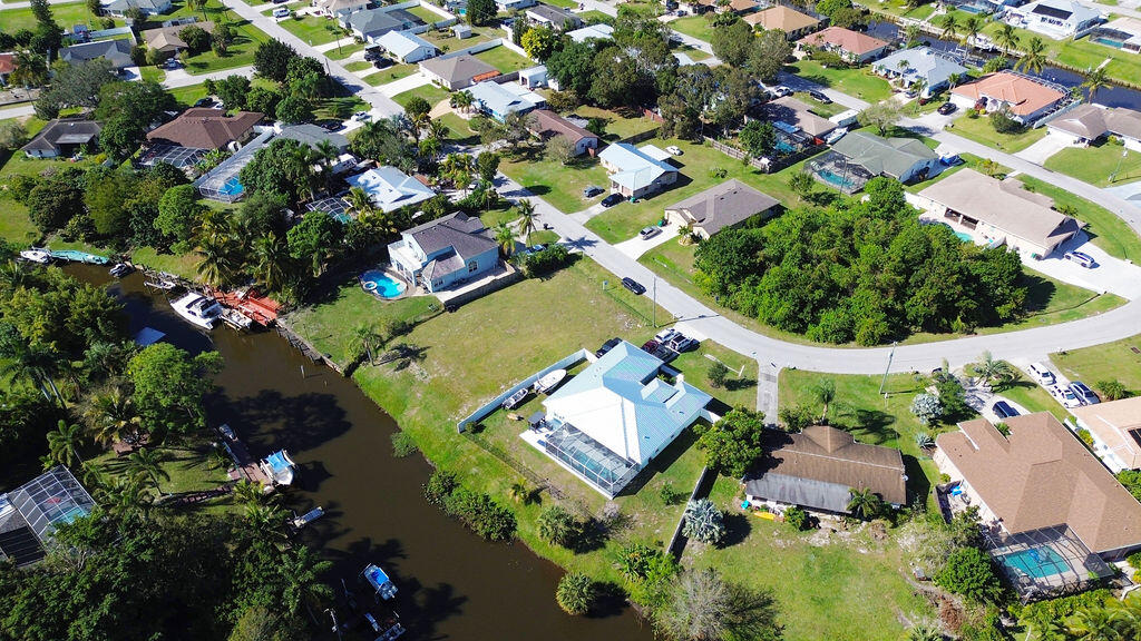 PORT ST LUCIE SECTION 26 - Land