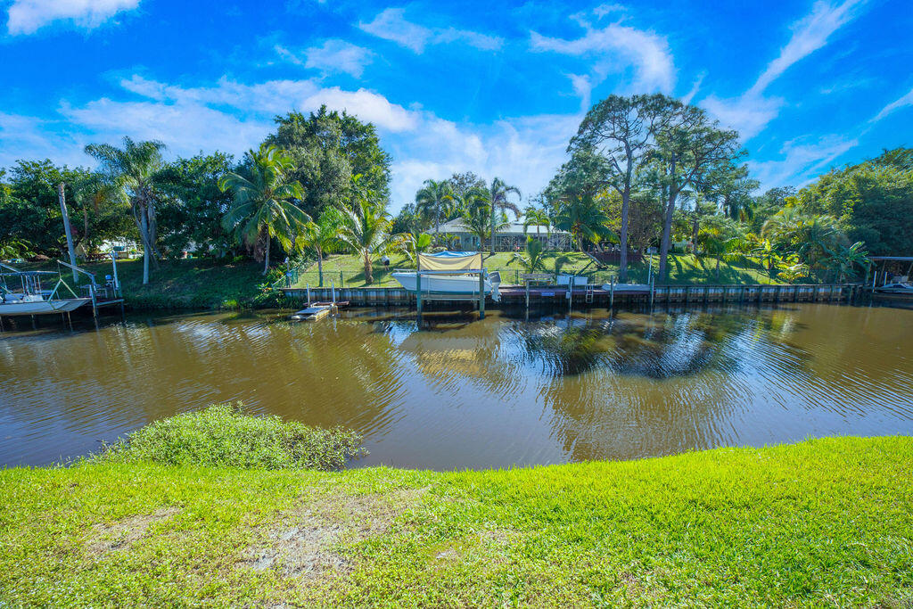 PORT ST LUCIE SECTION 26 - Land
