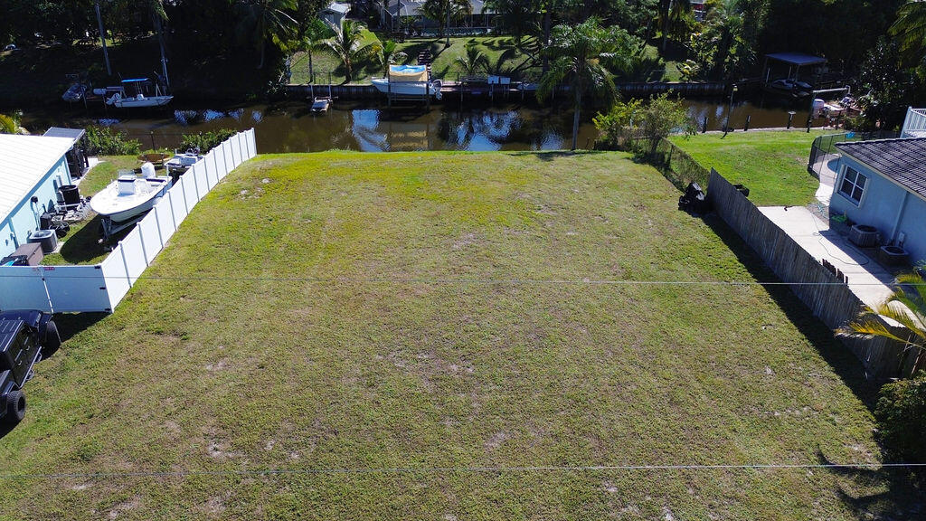 PORT ST LUCIE SECTION 26 - Land