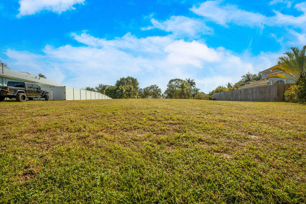 PORT ST LUCIE SECTION 26 - Land