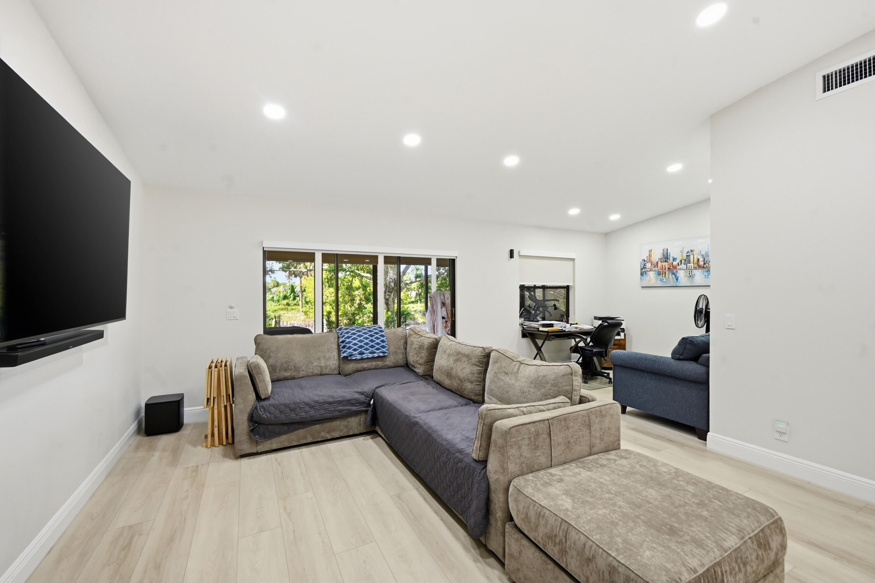 WATERBERRY SEC 3 - Residential