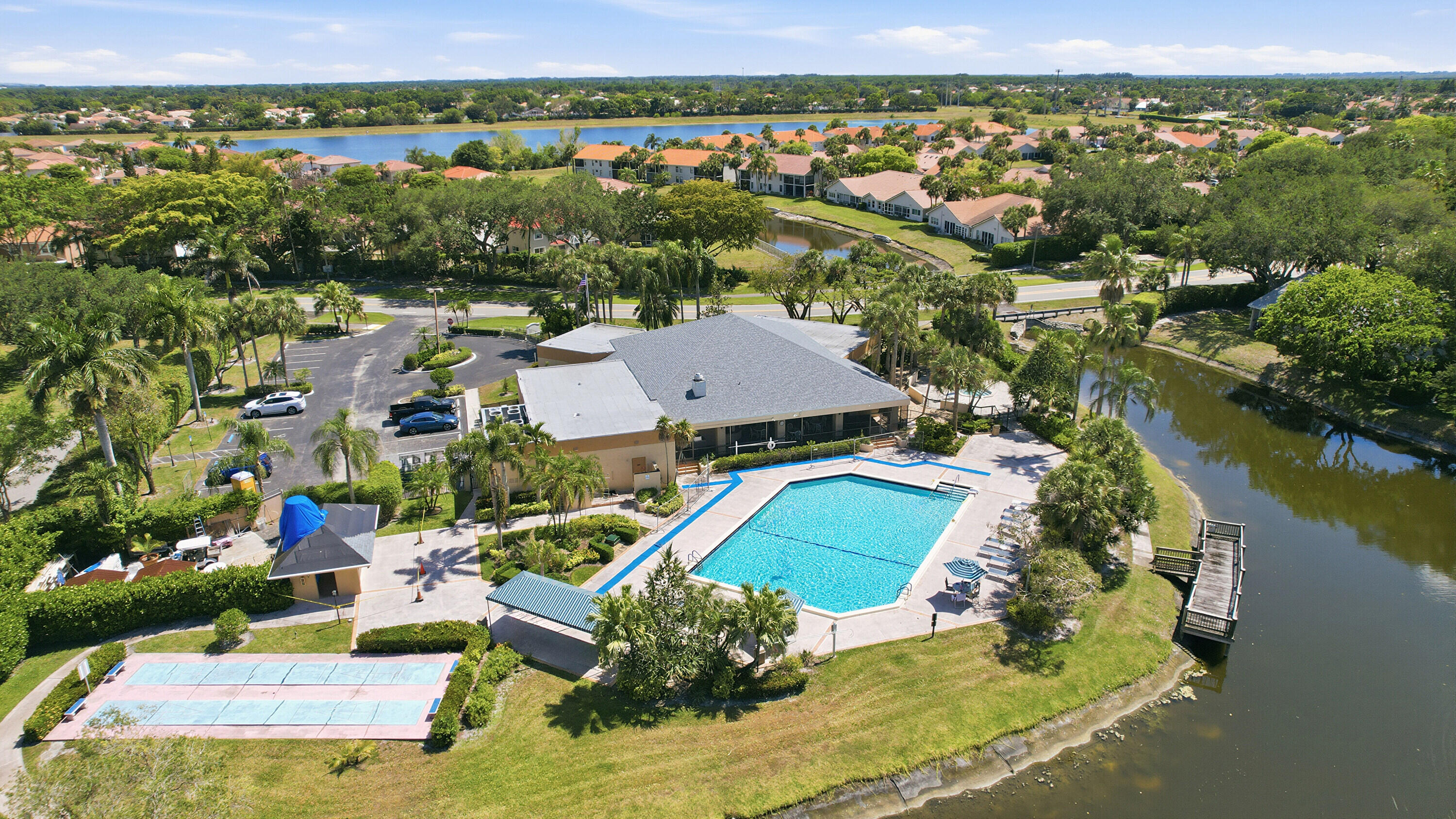 WATERBERRY SEC 3 - Residential