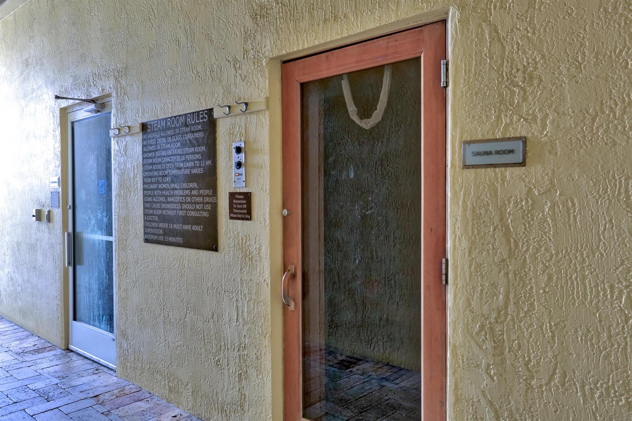 ONE CITY PLAZA CONDO - Residential Lease