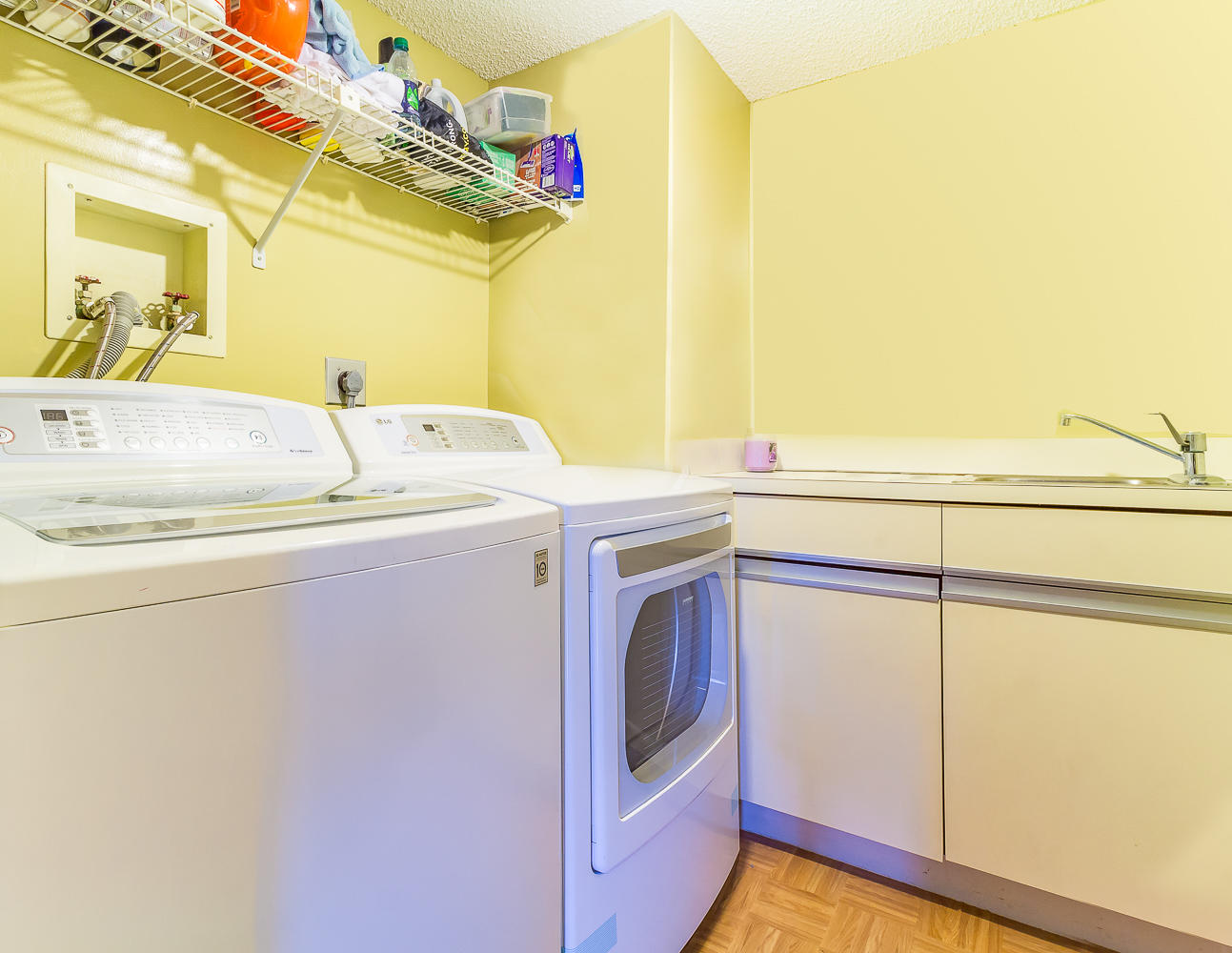 FOUNTAINS OF PALM BEACH CONDO 8 - Residential