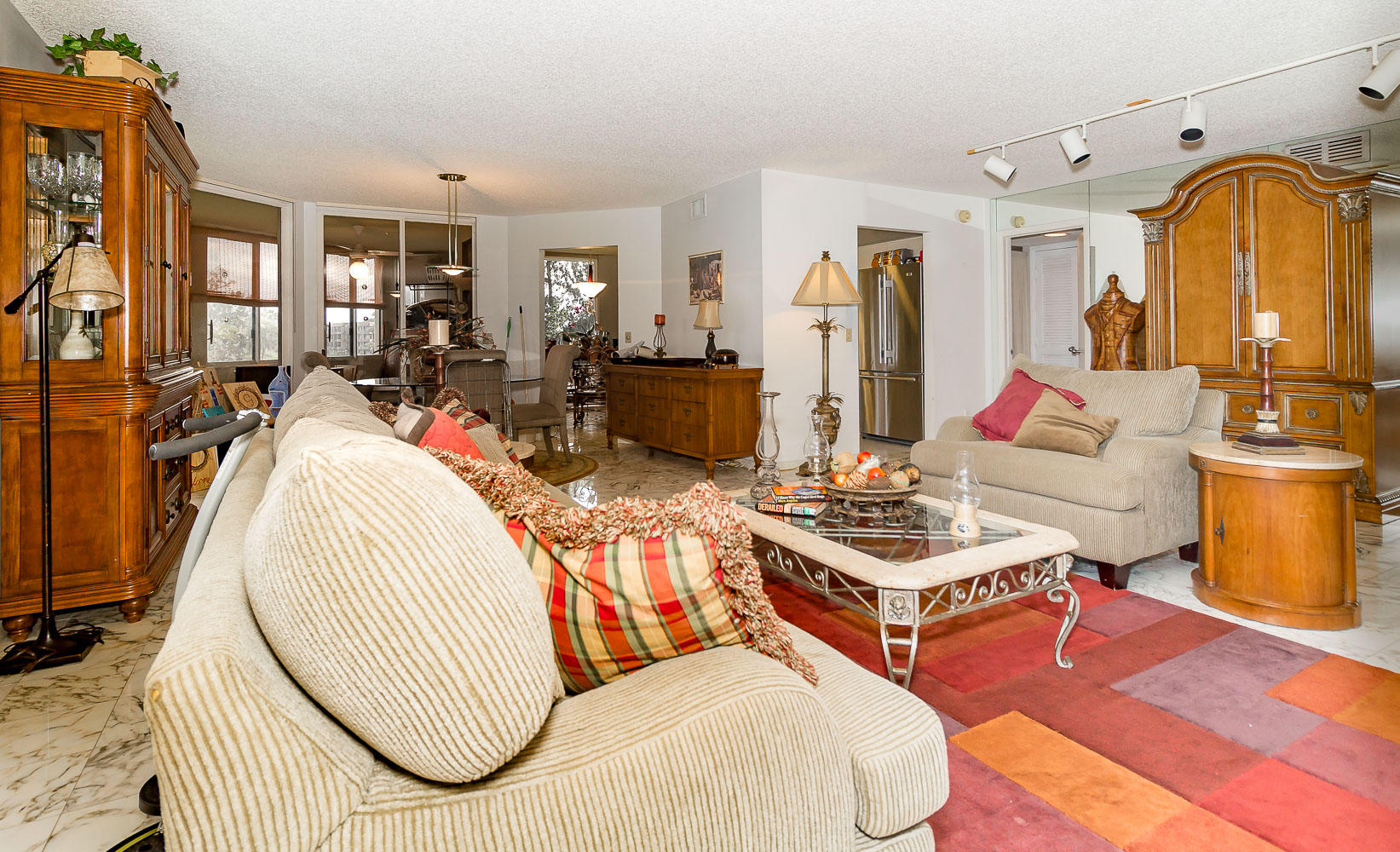 FOUNTAINS OF PALM BEACH CONDO 8 - Residential