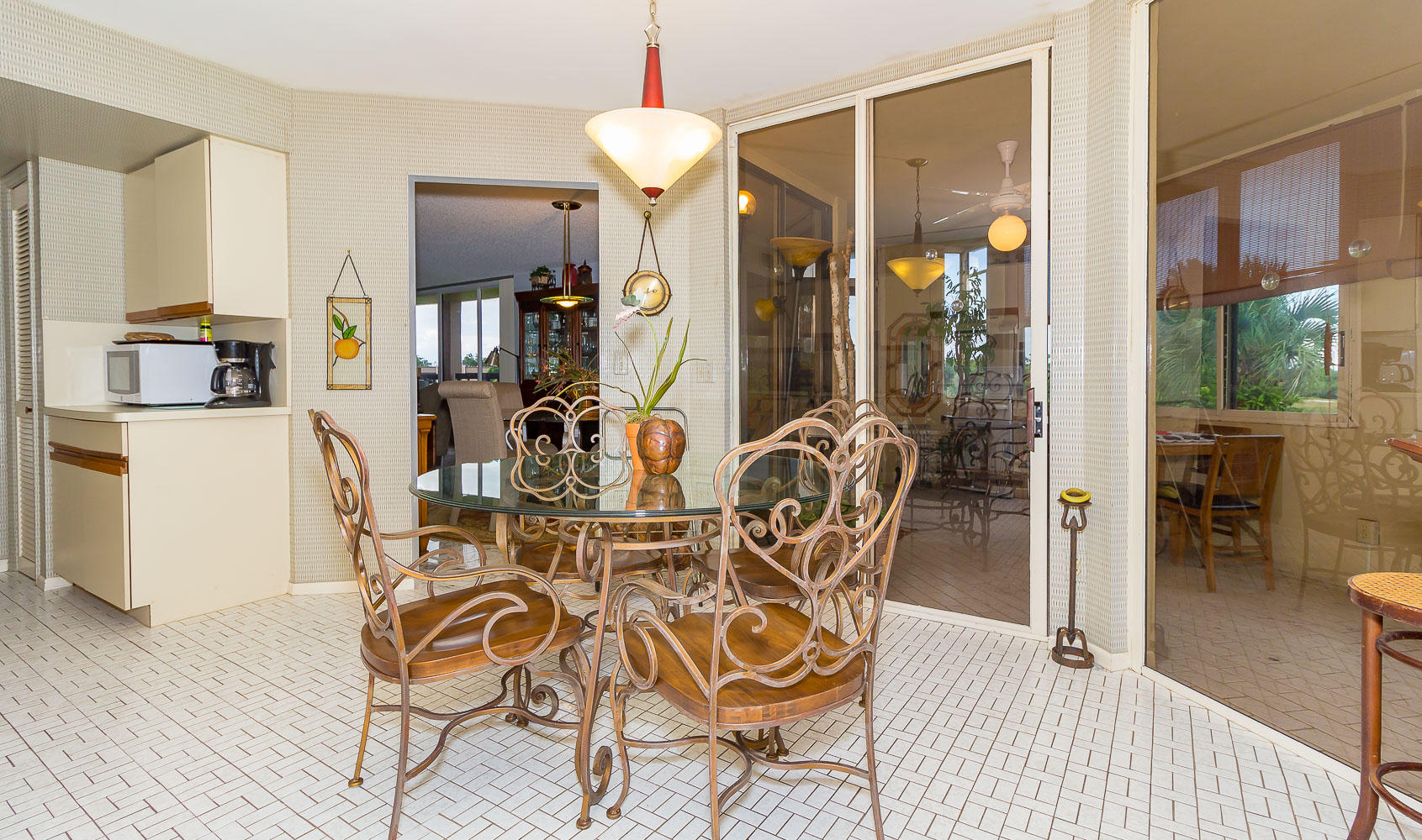 FOUNTAINS OF PALM BEACH CONDO 8 - Residential