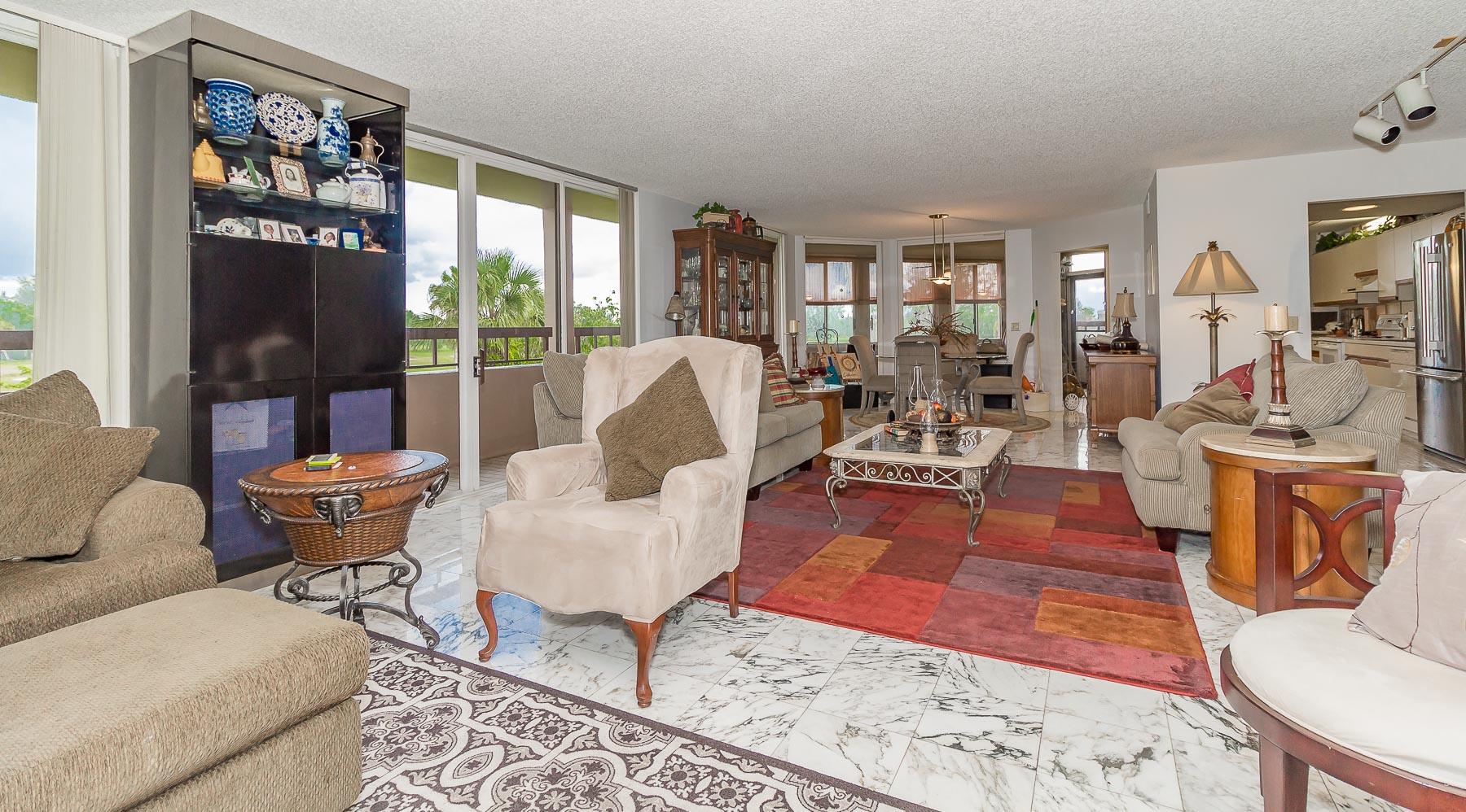 FOUNTAINS OF PALM BEACH CONDO 8 - Residential