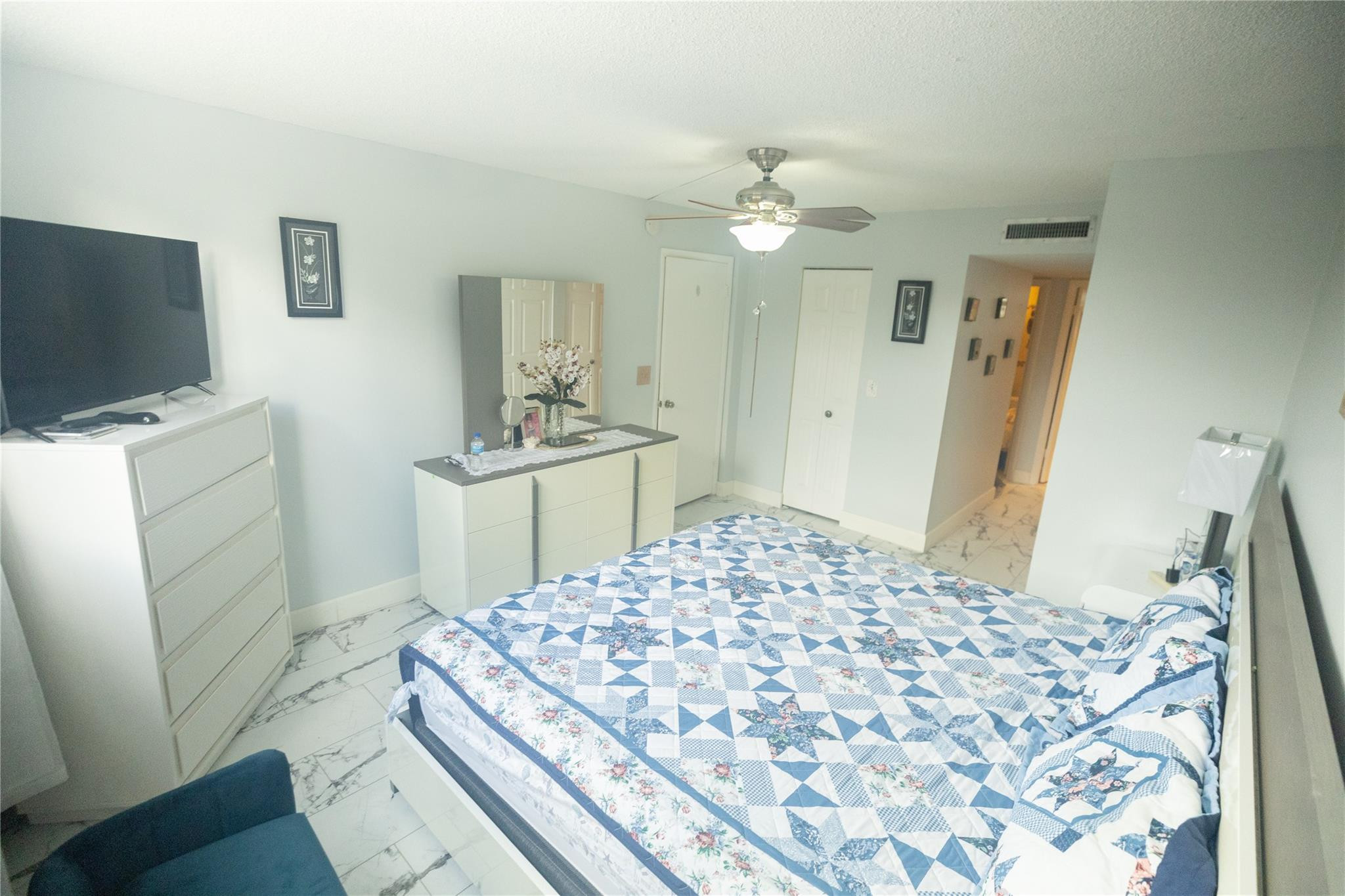 HOLIDAY SPRINGS VILLAGE 1 CONDO - Residential