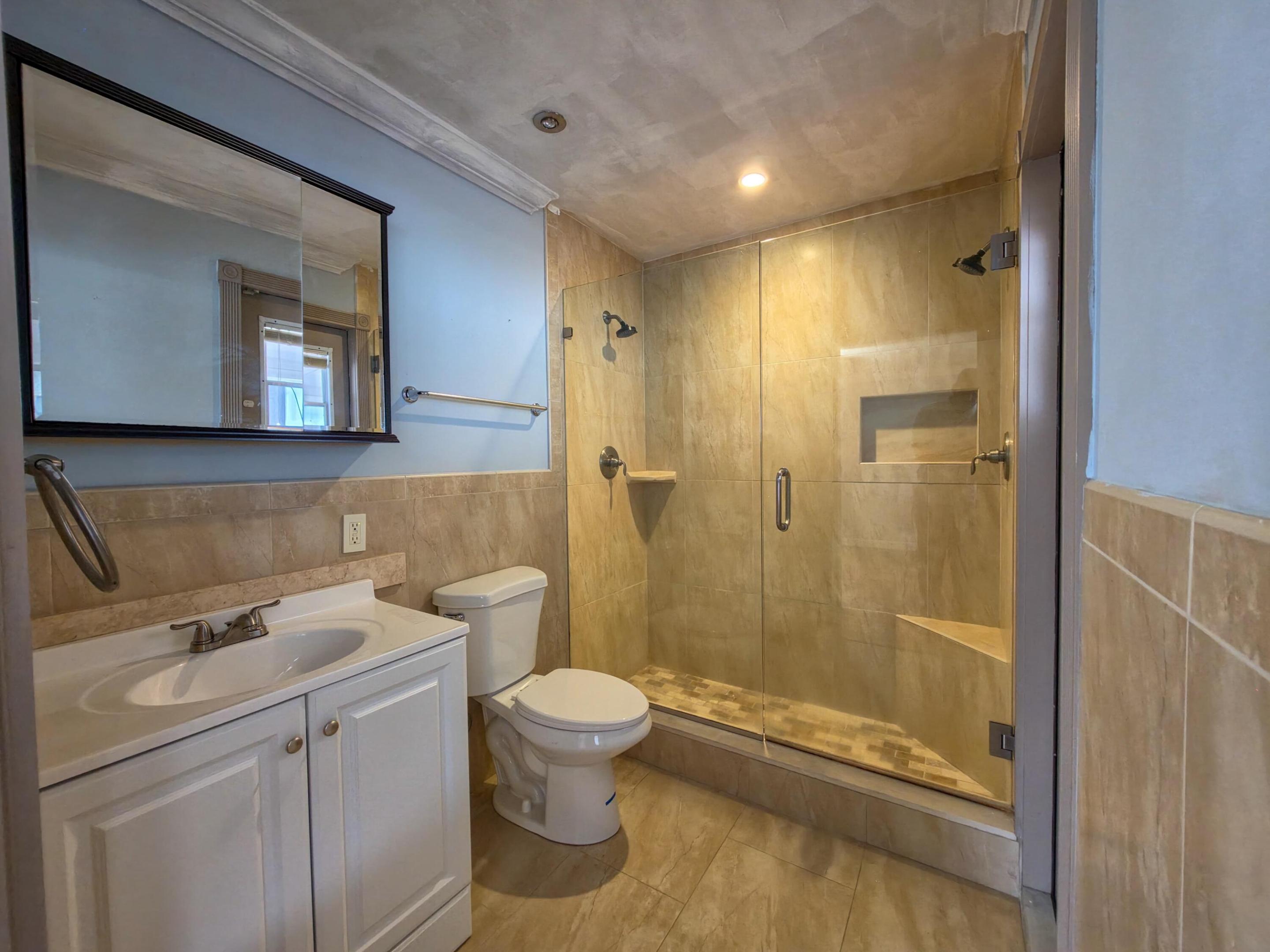 PINE AIR 6 - Residential Lease