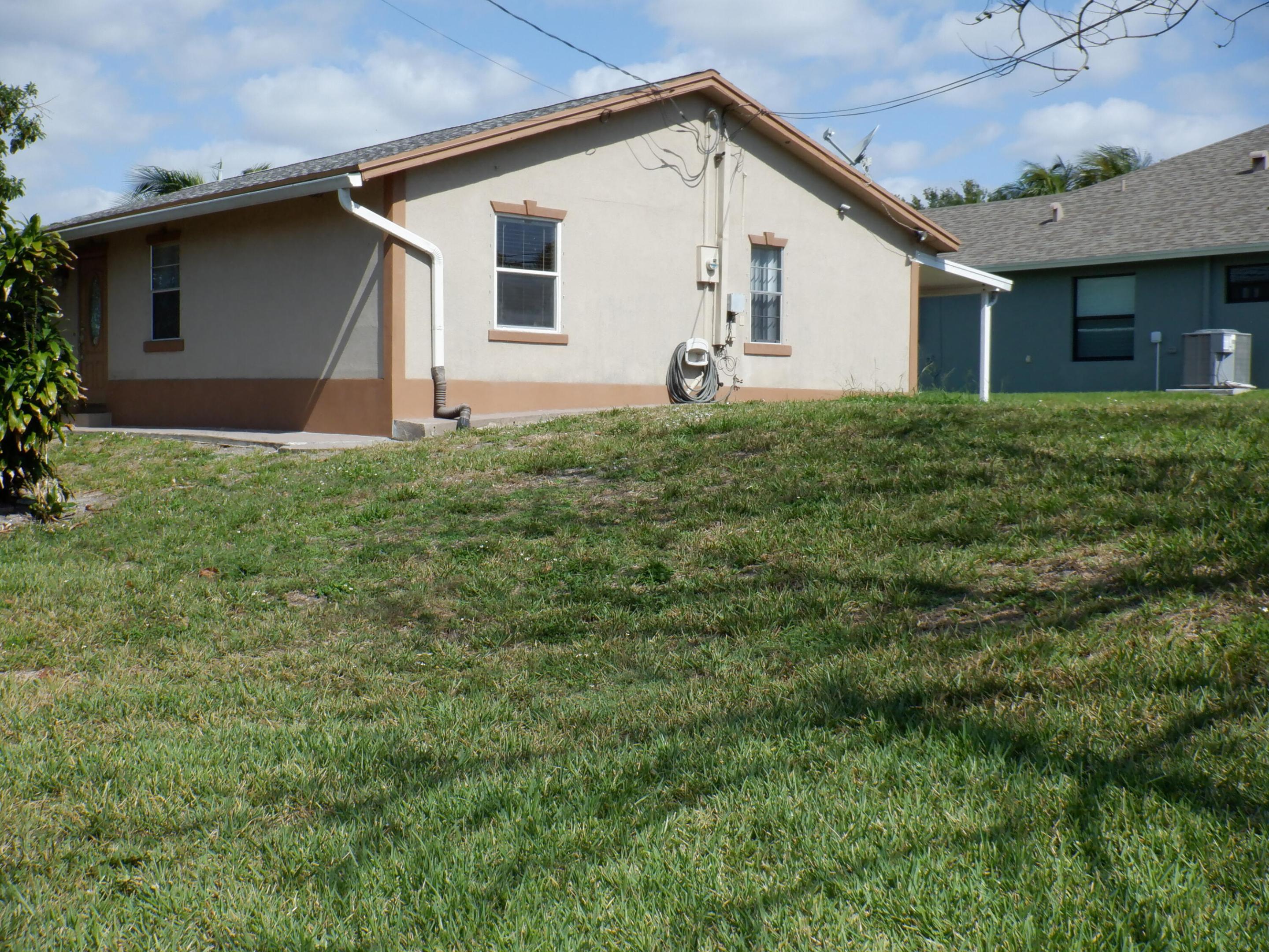 PINE AIR 6 - Residential Lease