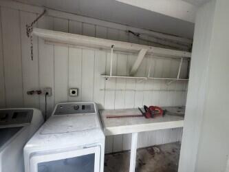 GOLFVIEW HEIGHTS 7 - Residential Lease