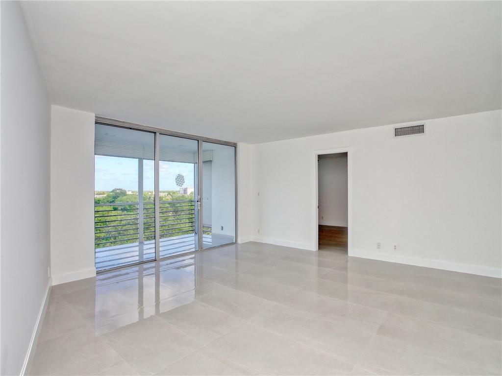Palm-Aire Country Club - Residential