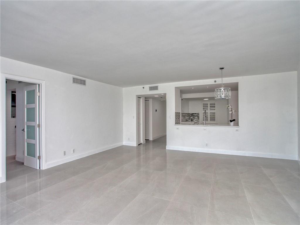 Palm-Aire Country Club - Residential