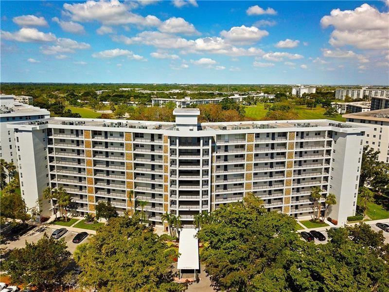 Palm-Aire Country Club - Residential