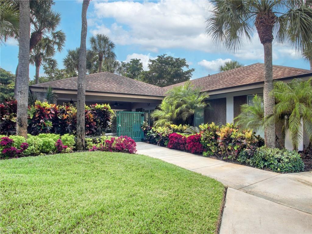 Palm-Aire Country Club - Residential