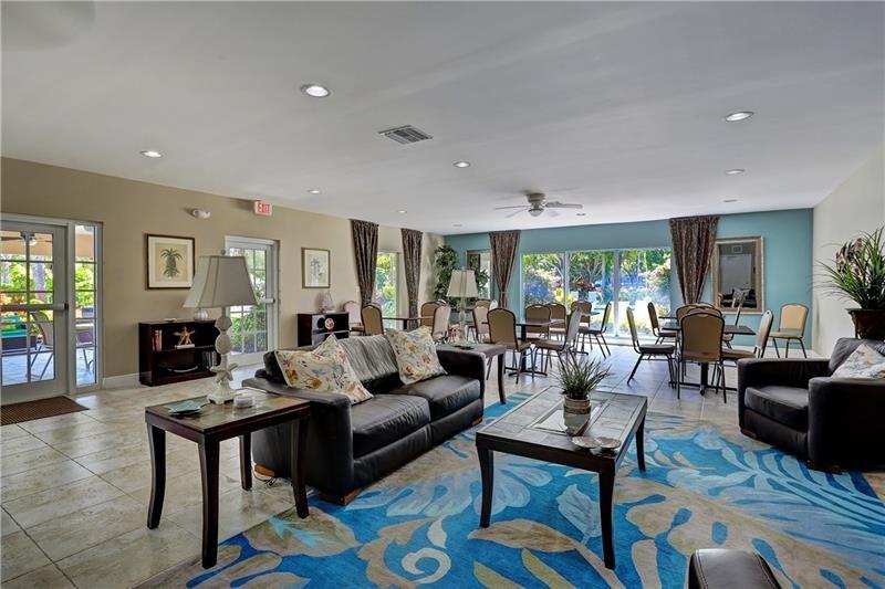 Palm-Aire Country Club - Residential