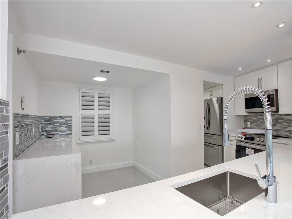 Palm-Aire Country Club - Residential