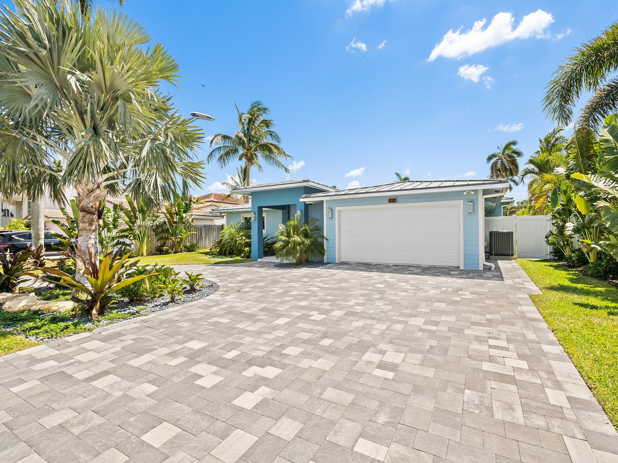 LAKE PLACID - Residential