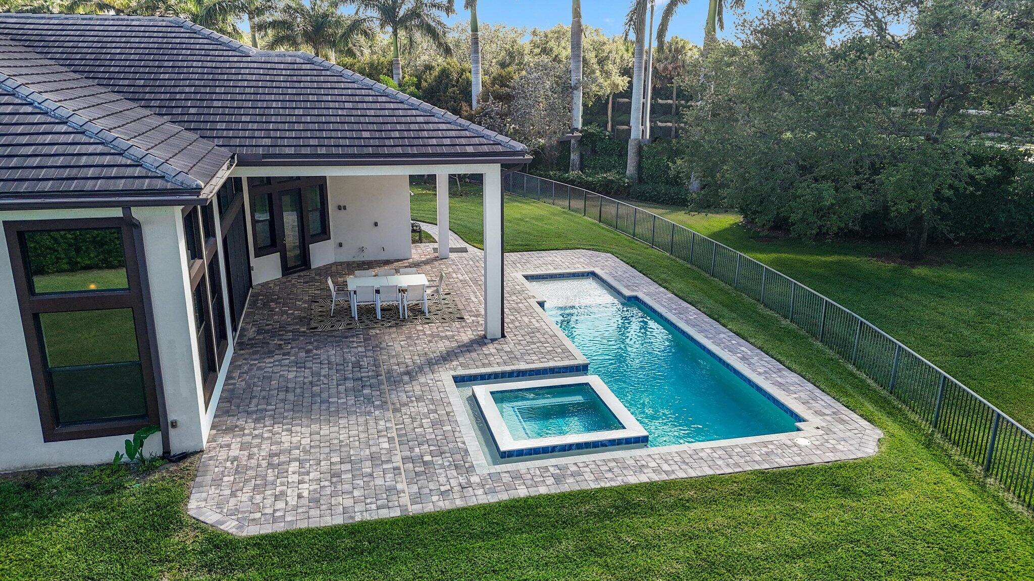 Royal Palm Polo - Residential