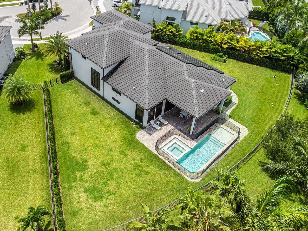 Royal Palm Polo - Residential