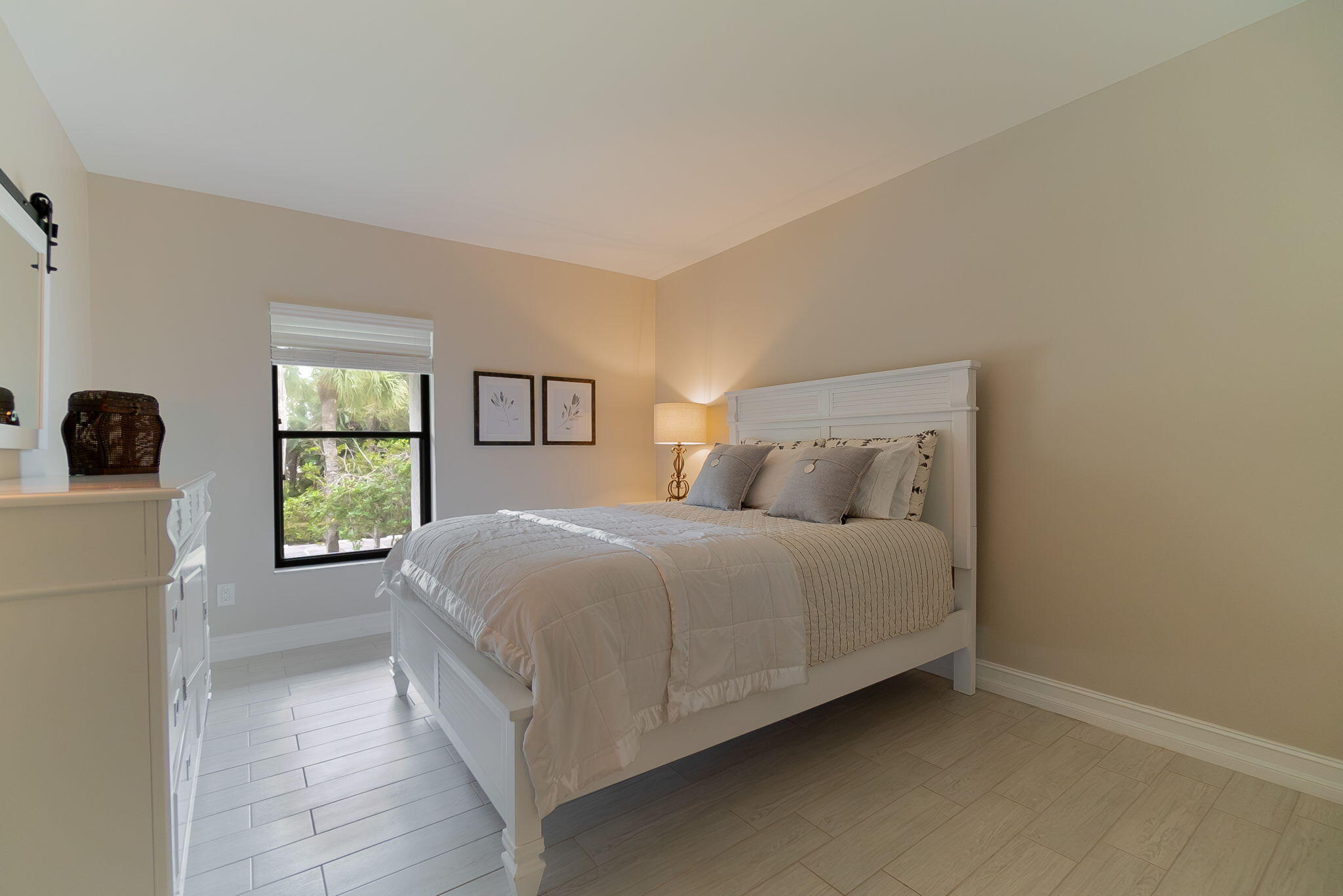 GOLF COTTAGES 2 CONDO - Residential