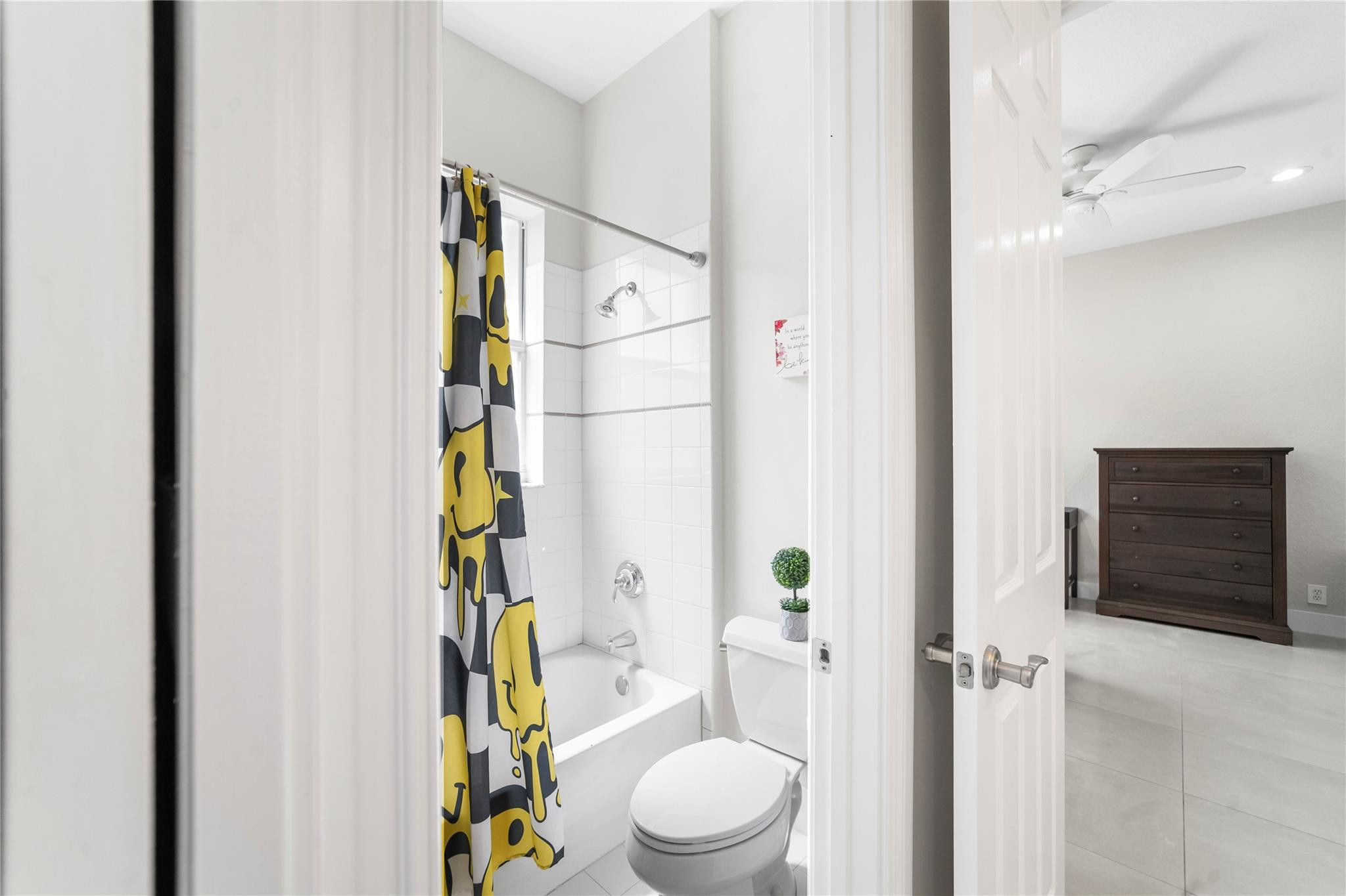 Parkland Isles - Residential