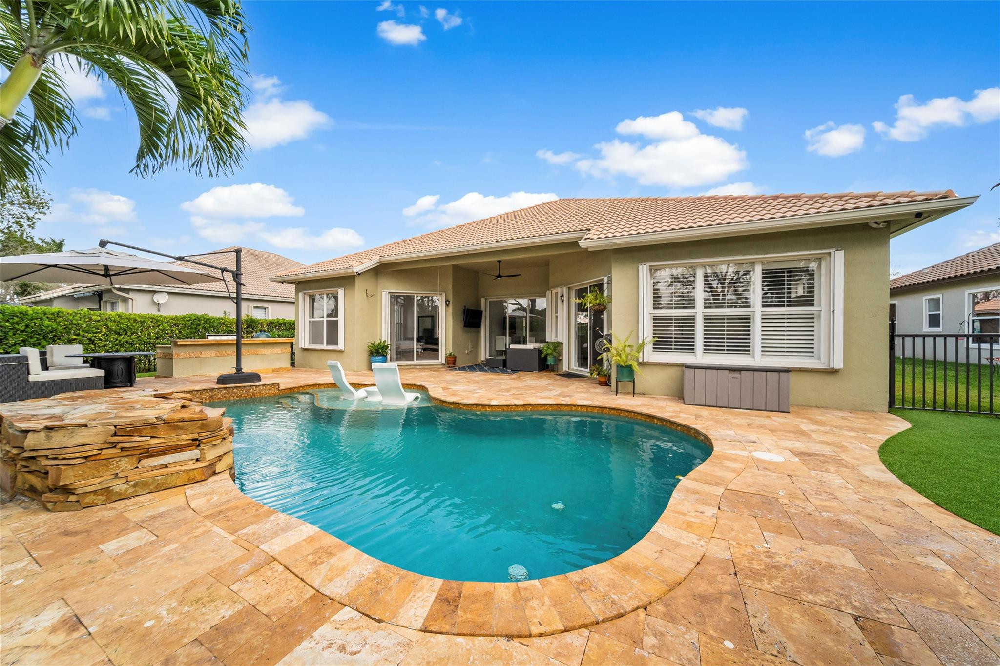 Parkland Isles - Residential