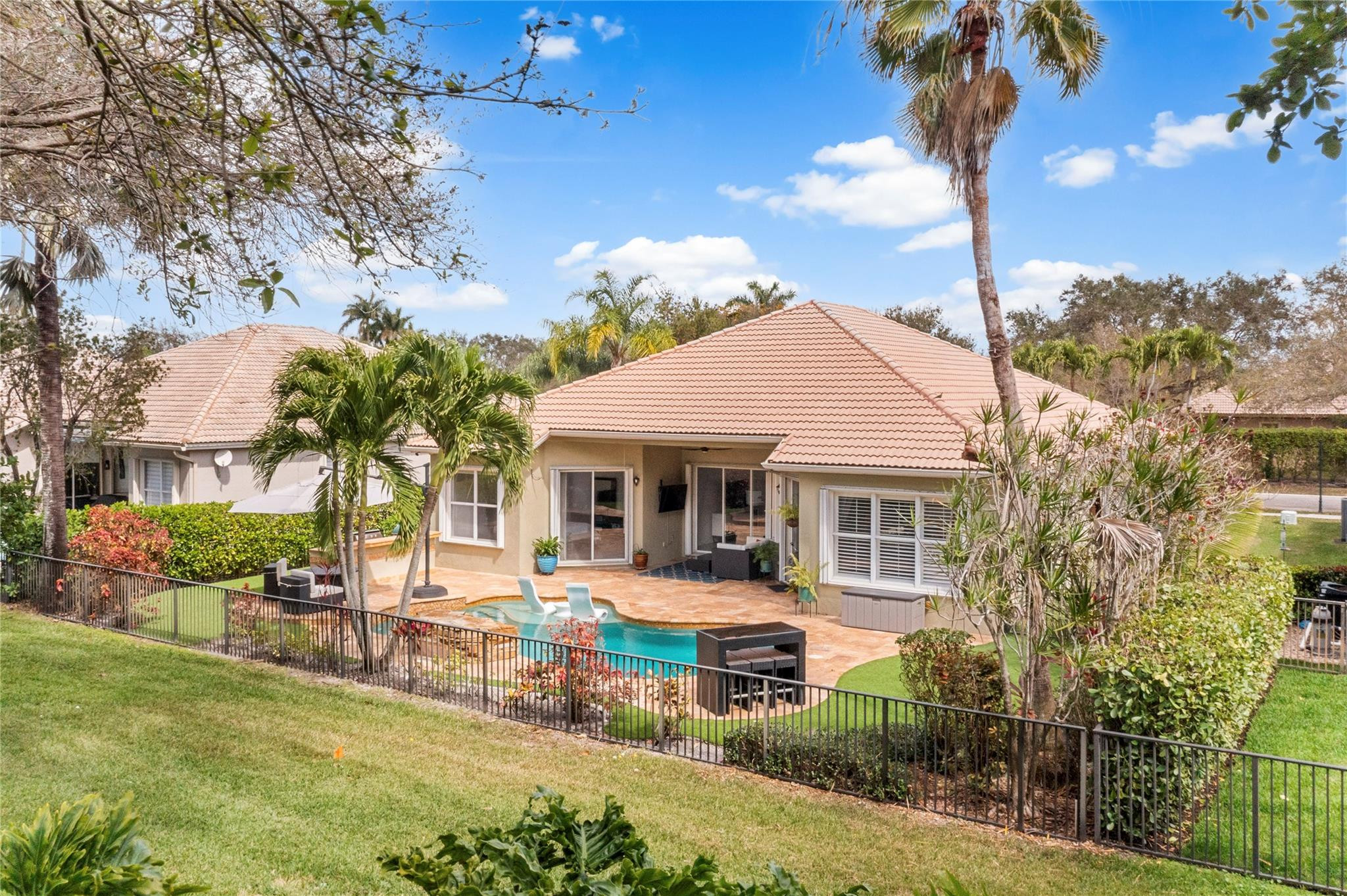 Parkland Isles - Residential