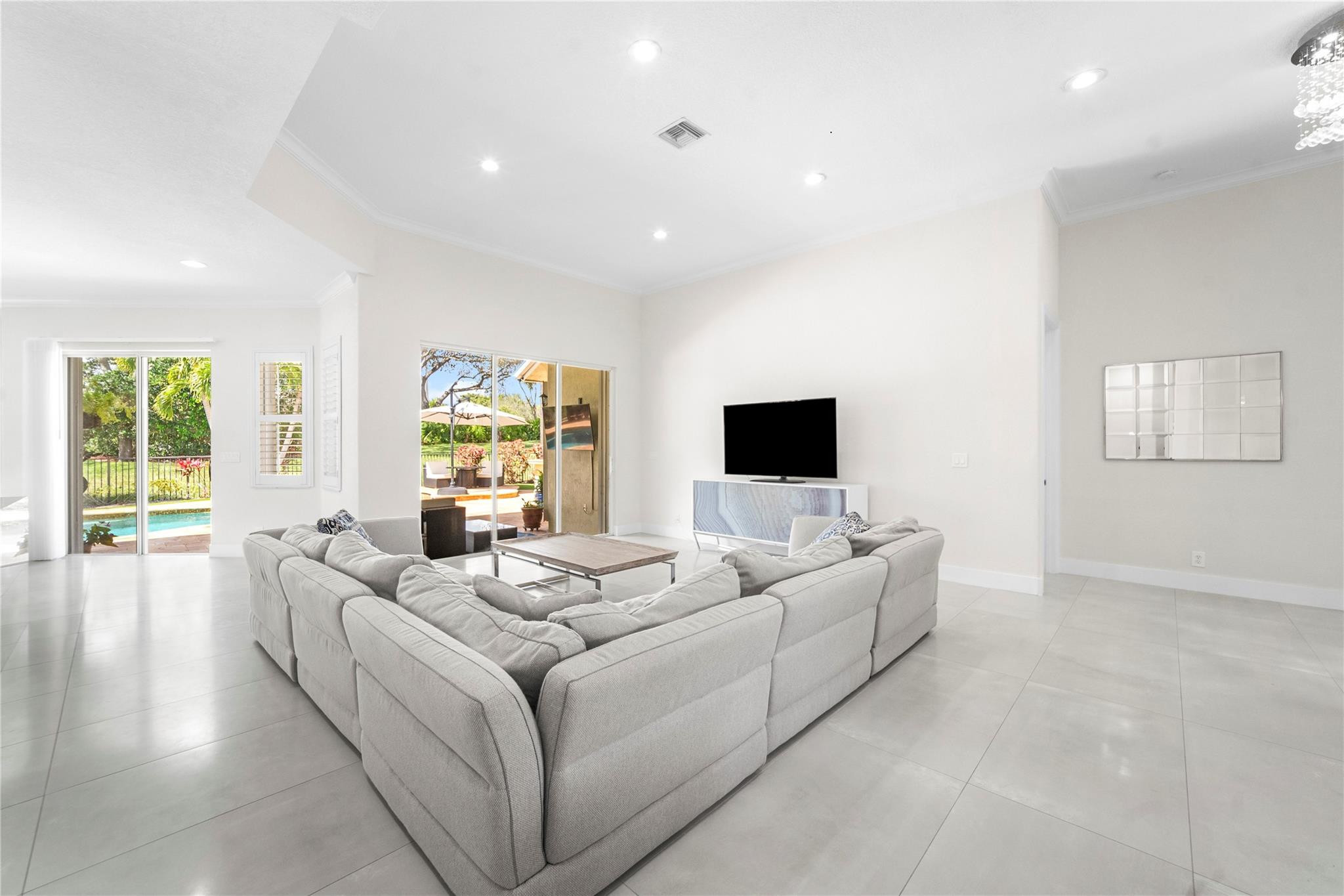 Parkland Isles - Residential