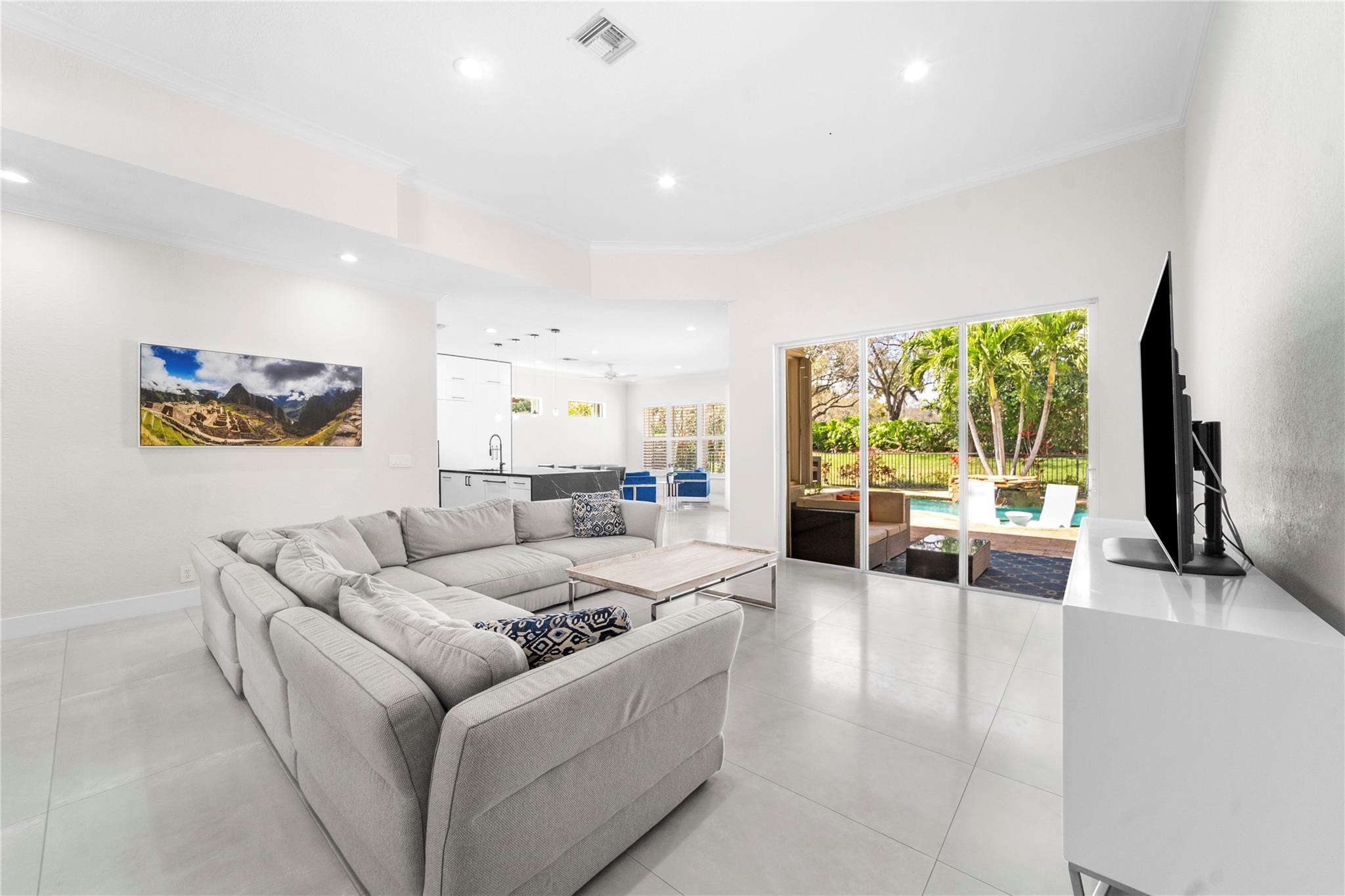 Parkland Isles - Residential