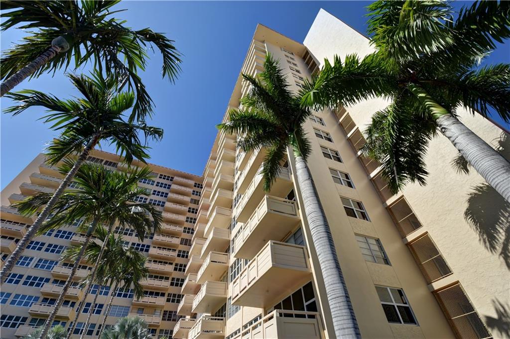 CORAL RIDGE TOWERS SOUTH - Residential