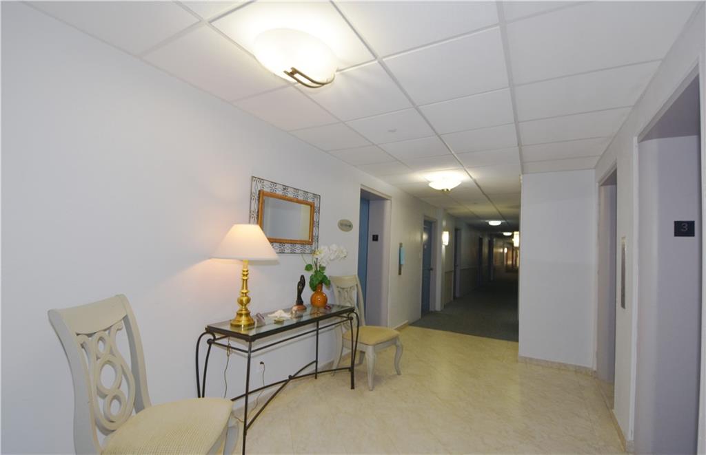 CORAL RIDGE TOWERS SOUTH - Residential