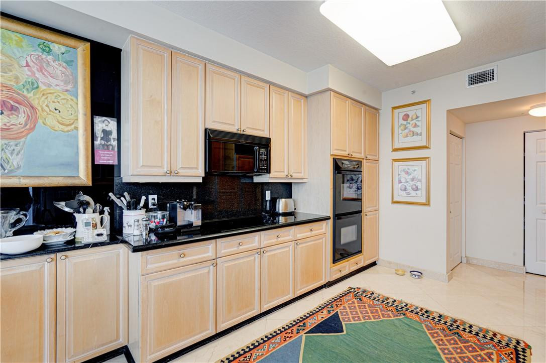 L'Hermitage II Condo - Residential Lease