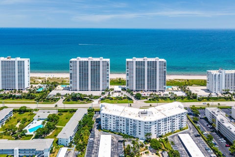 Tiny photo for 2800 S OCEAN Boulevard #17L, Boca Raton, FL 33432 (MLS # B26070962)