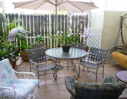 FLAMINGO VILLAS - Residential Lease