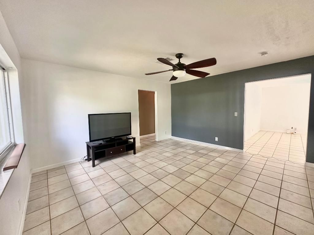Photo of 2030 Bonnie Street, Boca Raton, FL 33486 (MLS # R11146228)