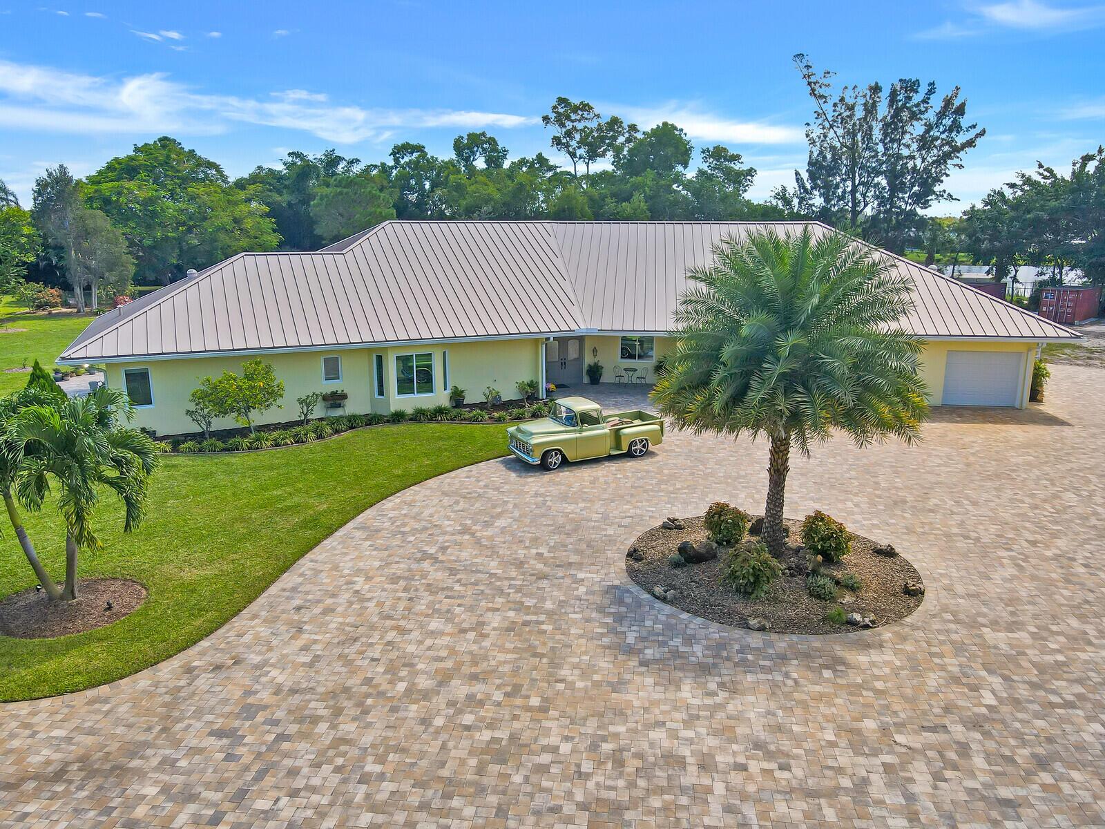 6624 Dillman Road