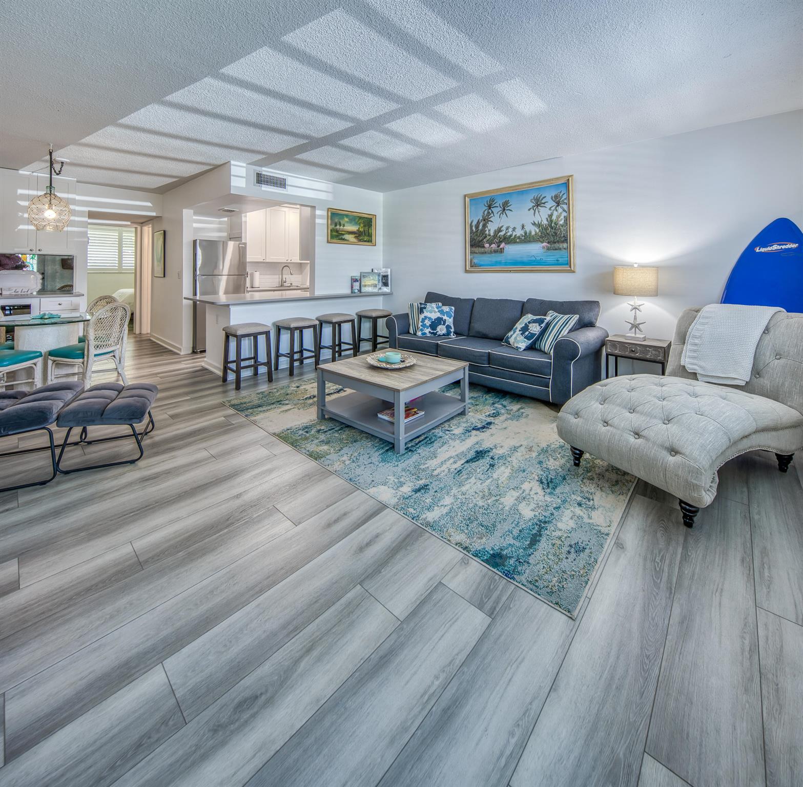 PALM BEACH WHITEHOUSE - Residential Lease