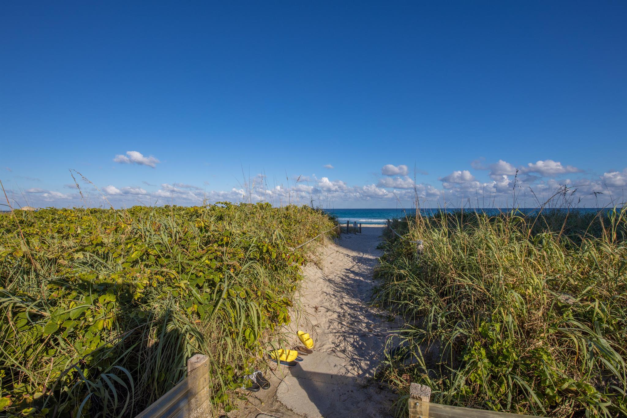 PALM BEACH WHITEHOUSE - Residential Lease