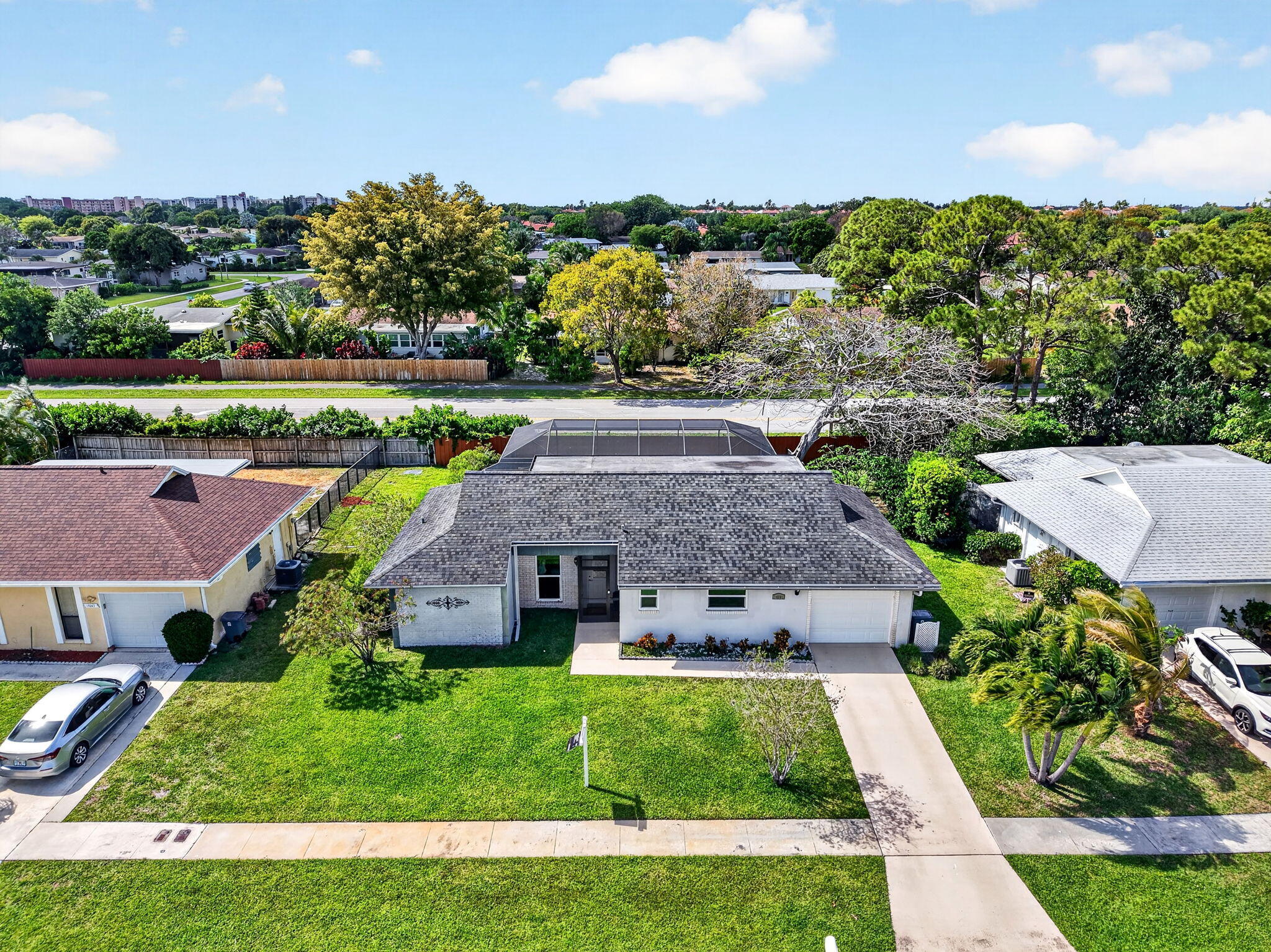 COCO WOOD LAKES SEC 3 - Residential