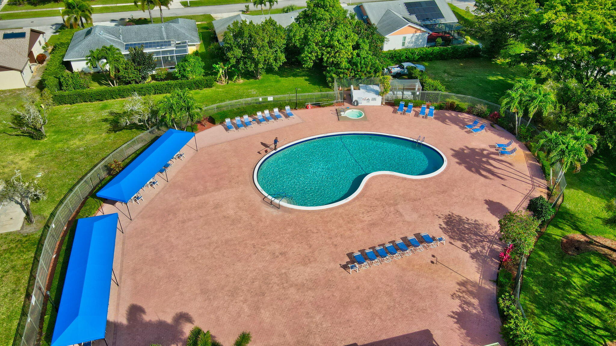 COCO WOOD LAKES SEC 3 - Residential