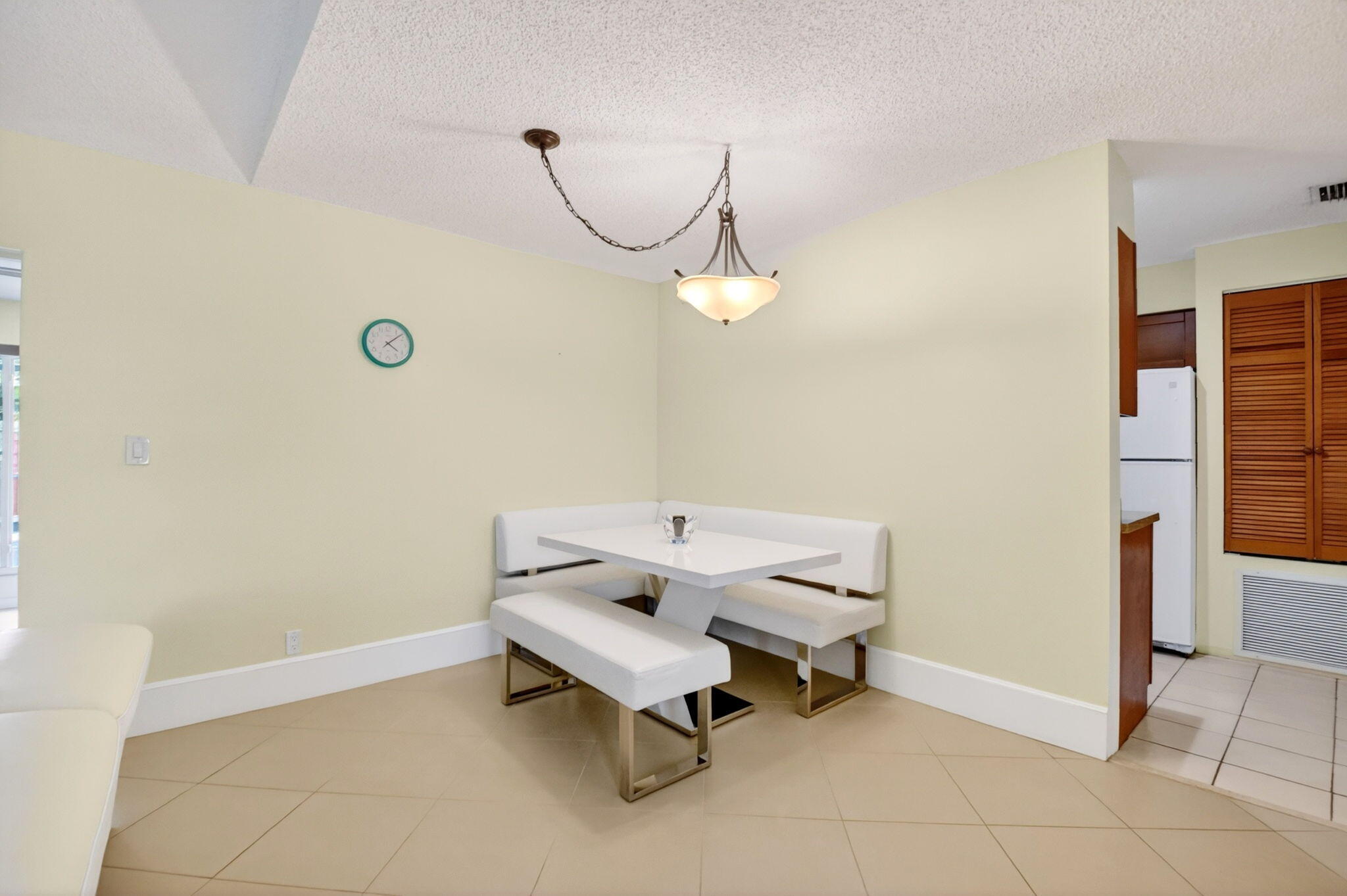 COCO WOOD LAKES SEC 3 - Residential