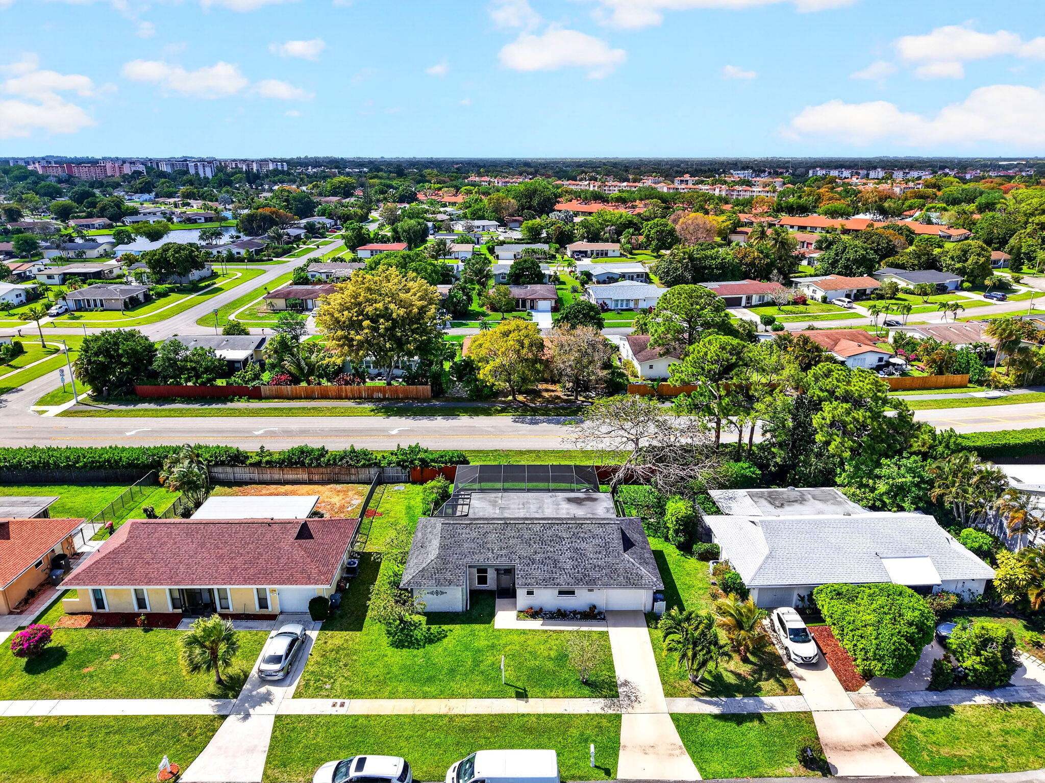 COCO WOOD LAKES SEC 3 - Residential