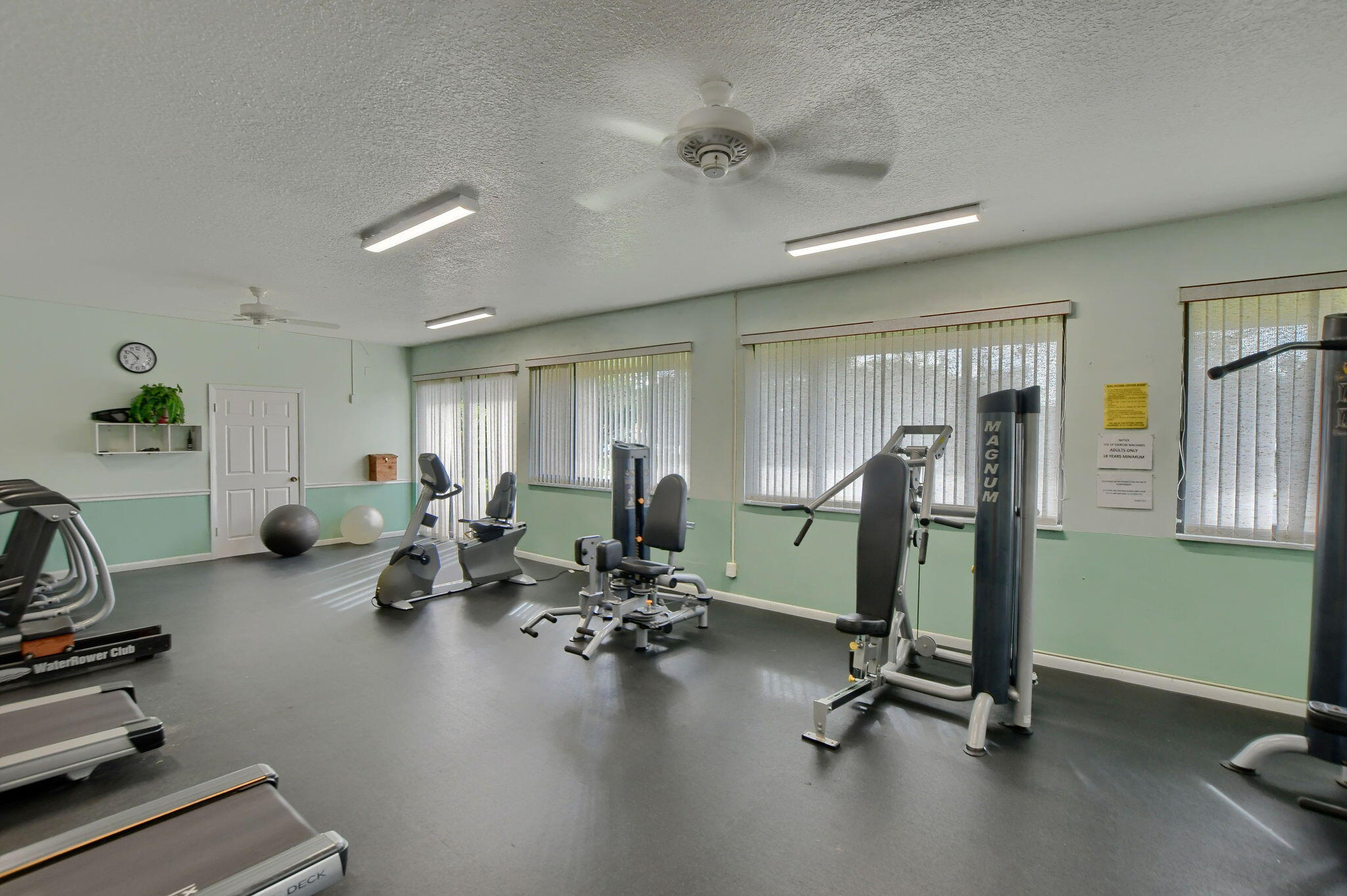 COCO WOOD LAKES SEC 3 - Residential